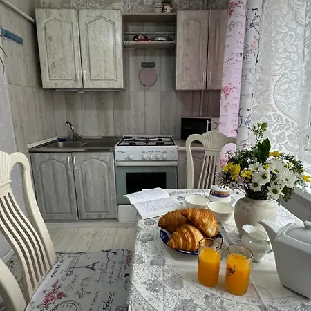 Уютная Квартира В Центре Алматы Exterior photo